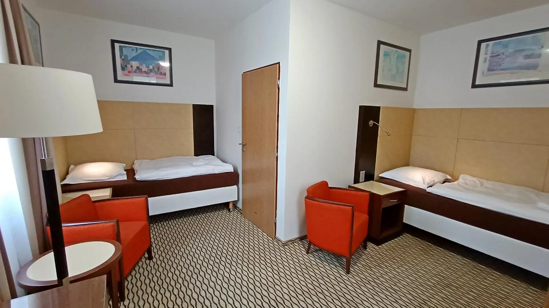 Apartments Gato Karlovy Vary Dalovice 0*,